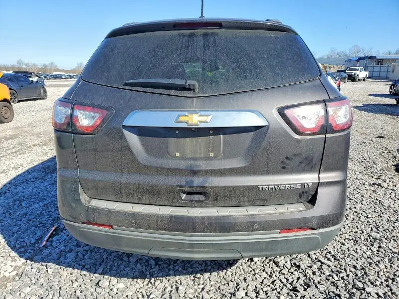 2015 CHEVROLET TRAVERSE LT  
