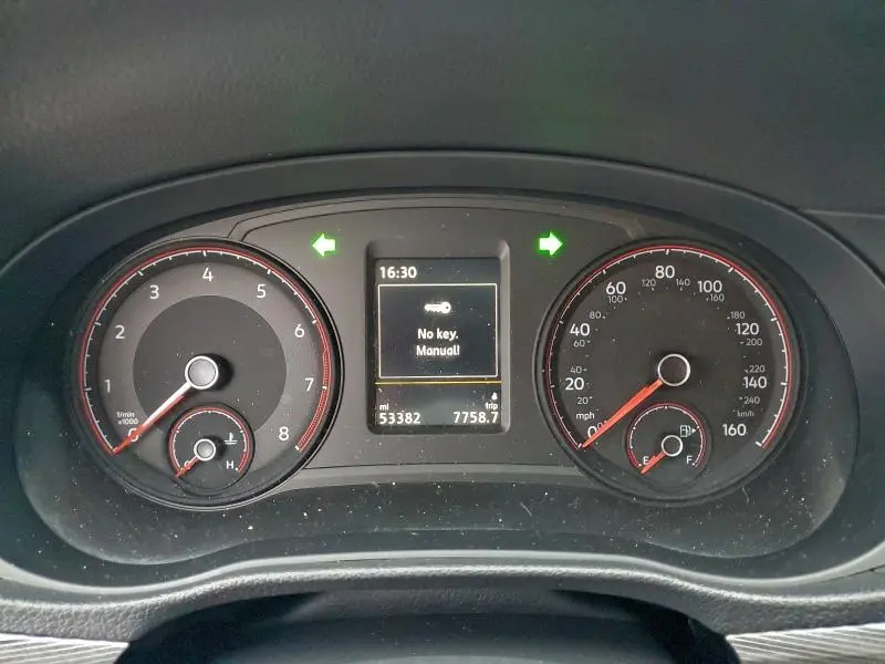 2021 VOLKSWAGEN PASSAT R-LINE  