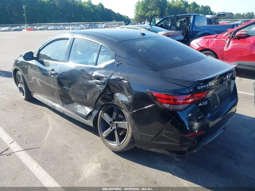 2021 NISSAN SENTRA SR XTRONIC CVT