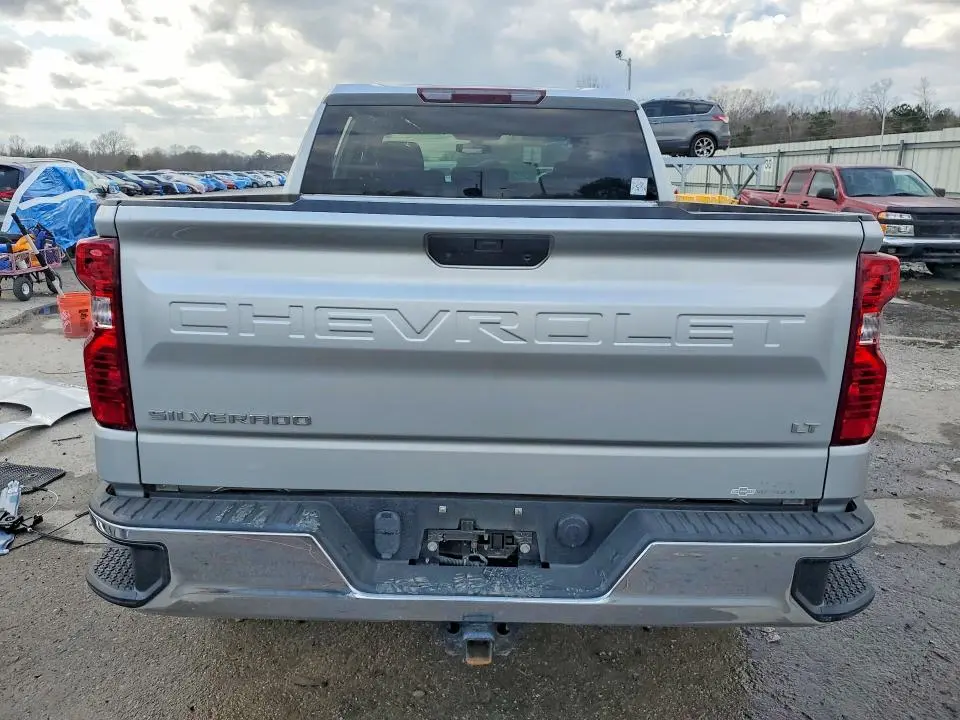 2021 CHEVROLET SILVERADO C1500 LT  