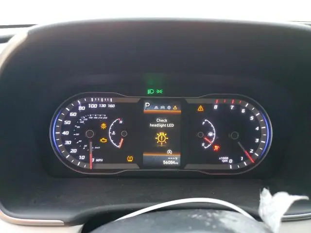 2022 HYUNDAI TUCSON SE  