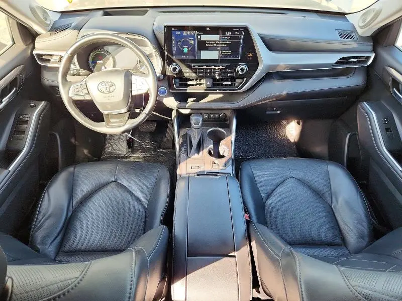 2020 TOYOTA HIGHLANDER HYBRID PLATINUM  