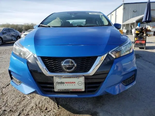 2021 NISSAN VERSA SV  
