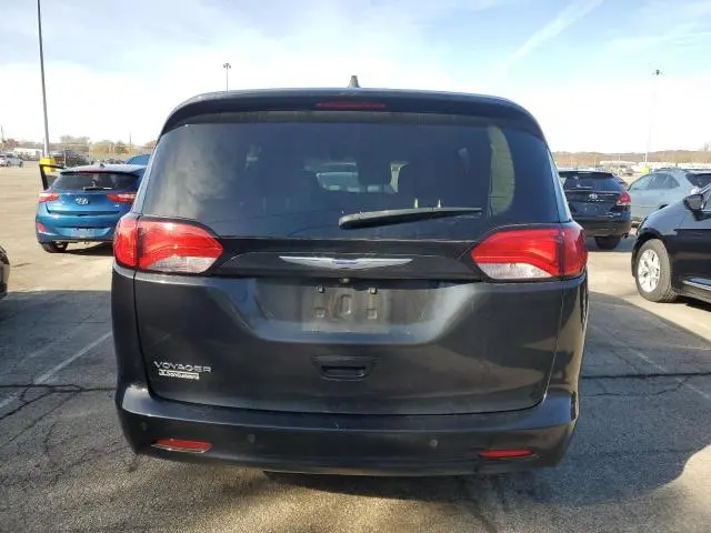 2020 CHRYSLER VOYAGER L  