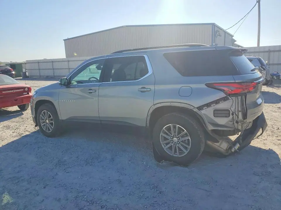 2023 CHEVROLET TRAVERSE LT  