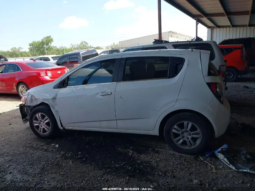 2016 CHEVROLET SONIC LT AUTO