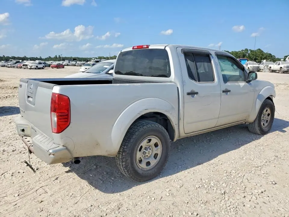 2012 NISSAN FRONTIER S  