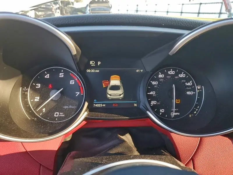 2021 ALFA ROMEO GIULIA SPORT  