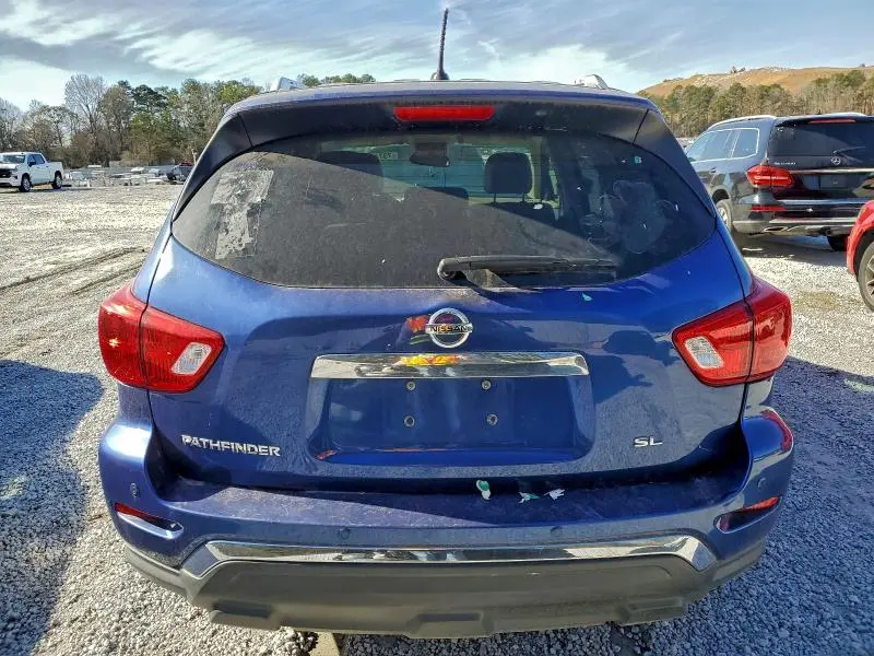 2018 NISSAN PATHFINDER S  