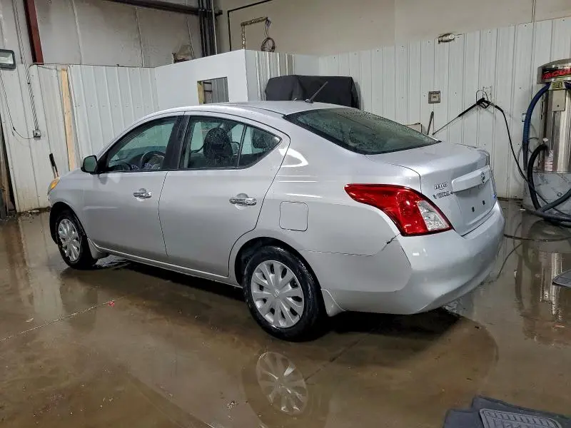 2012 NISSAN VERSA S  