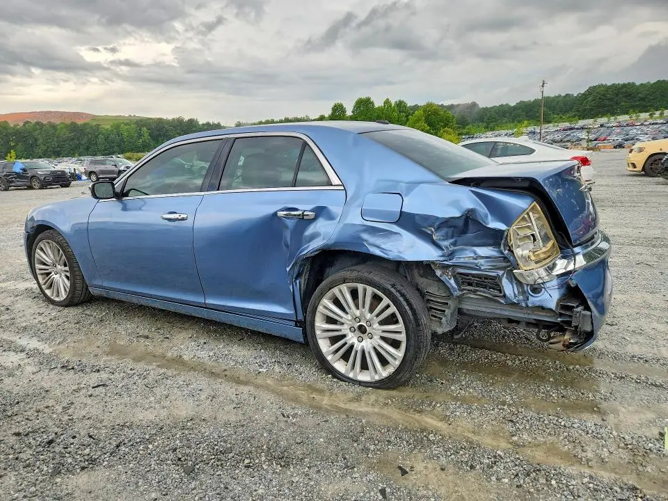 2011 CHRYSLER 300C   