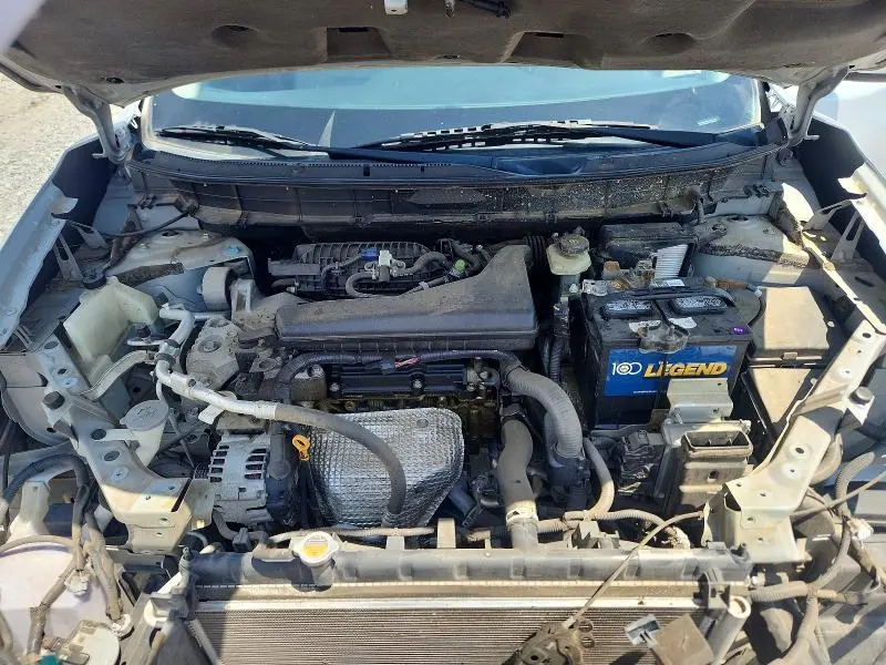 2014 NISSAN ROGUE SV  