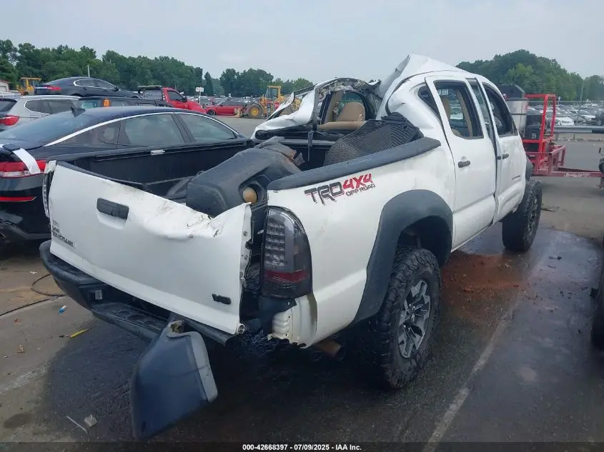 2015 TOYOTA TACOMA BASE V6