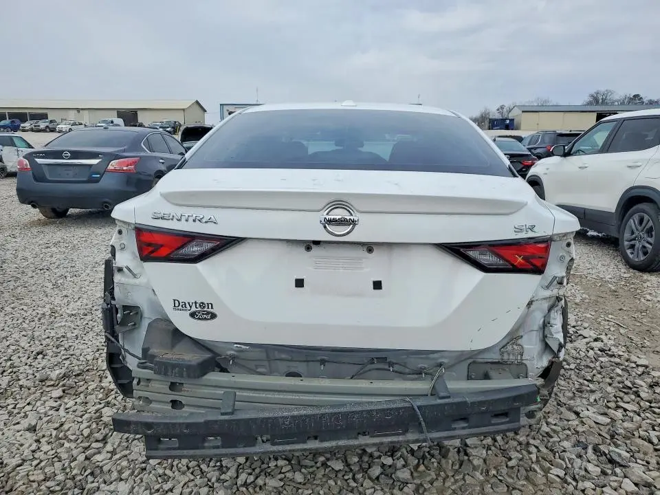 2021 NISSAN SENTRA SR  