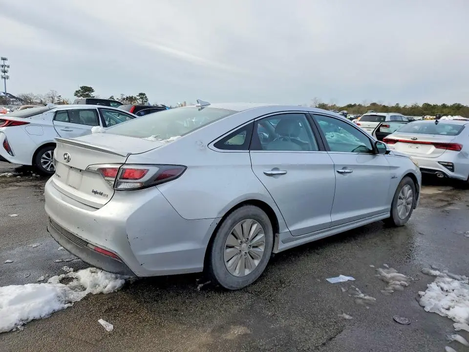 2016 HYUNDAI SONATA HYBRID  
