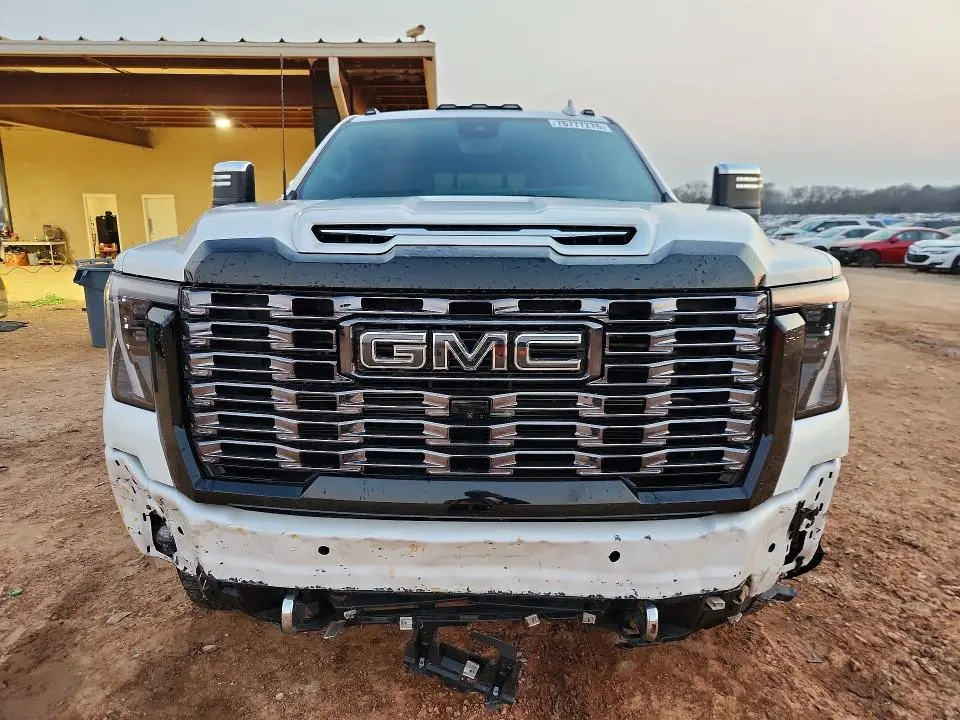 2025 GMC SIERRA K2500 DENALI ULTIMATE  