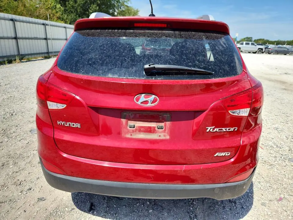 2011 HYUNDAI TUCSON GLS  