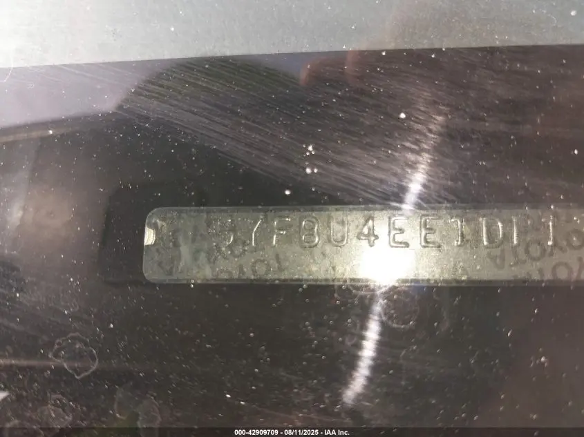 2013 TOYOTA COROLLA LE