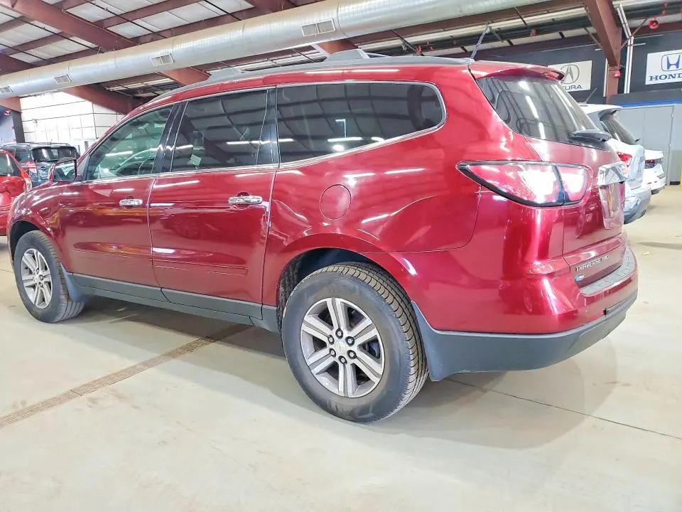2017 CHEVROLET TRAVERSE LT  