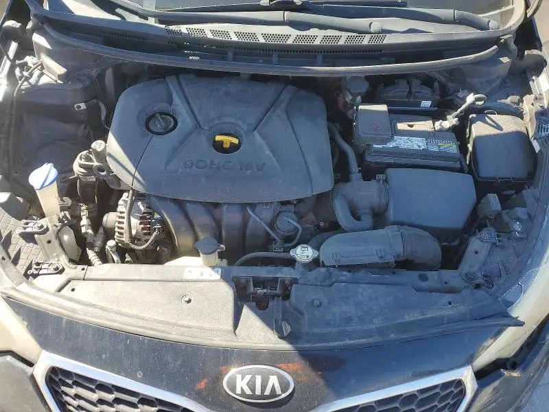 2015 KIA FORTE LX  