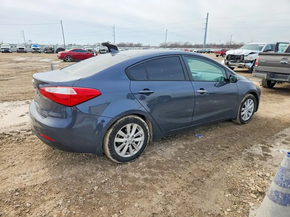 2015 KIA FORTE LX  