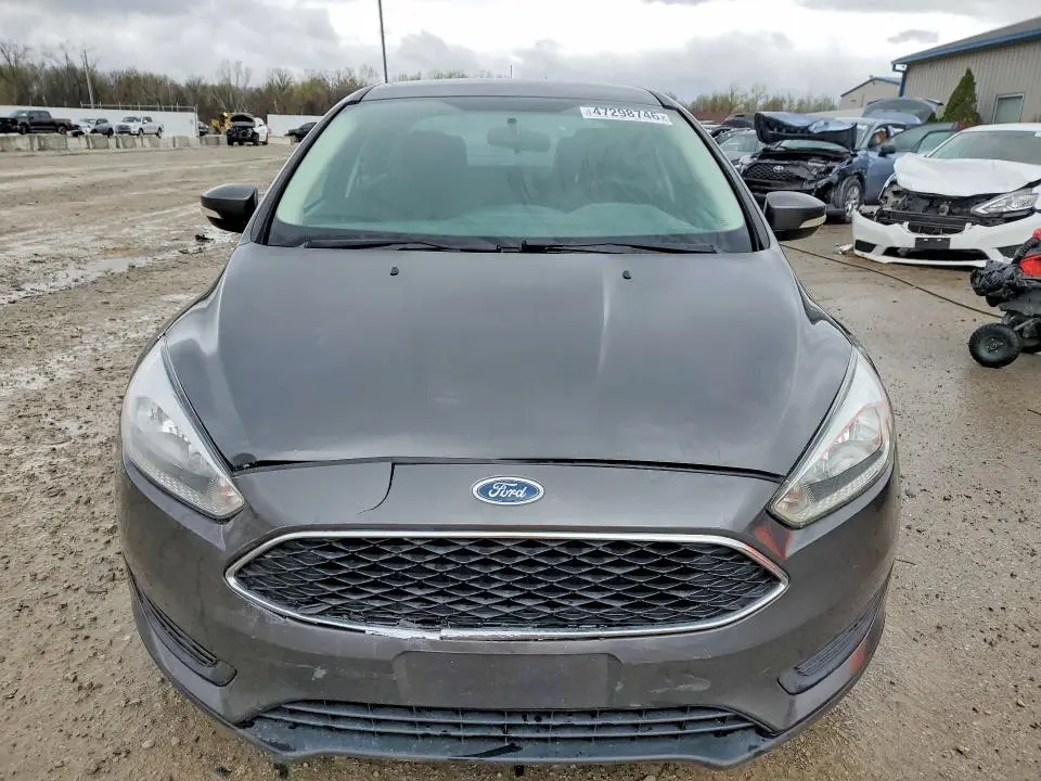 2017 FORD FOCUS SE  
