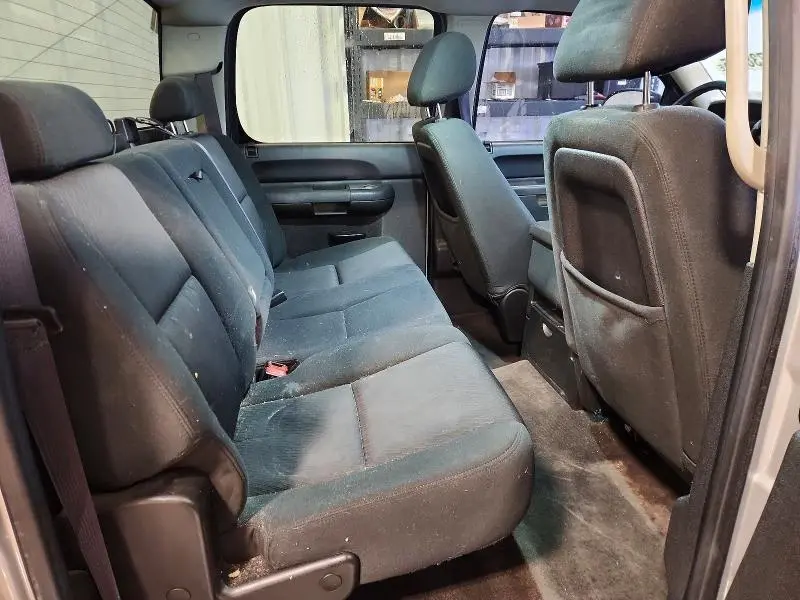 2011 CHEVROLET SILVERADO K1500 LT  