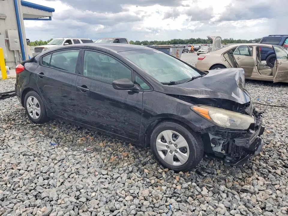 2016 KIA FORTE LX  