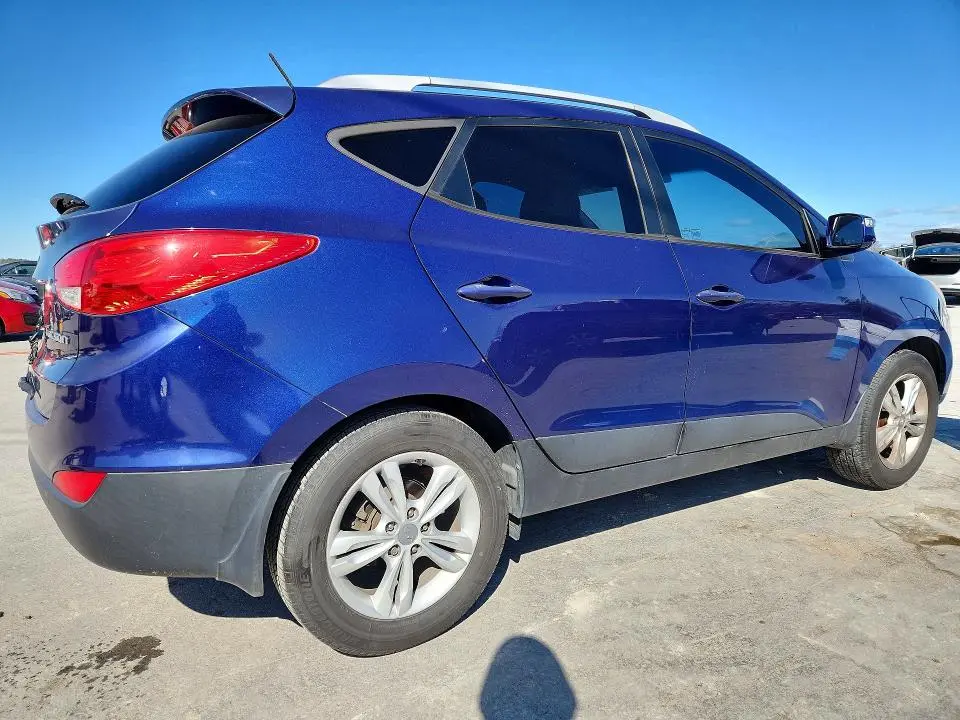 2013 HYUNDAI TUCSON GLS  