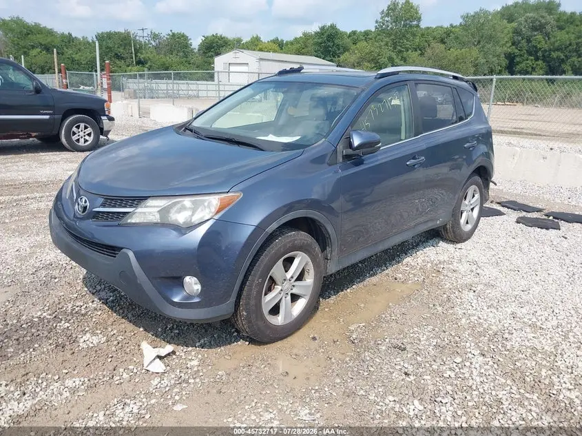 2014 TOYOTA RAV4 XLE