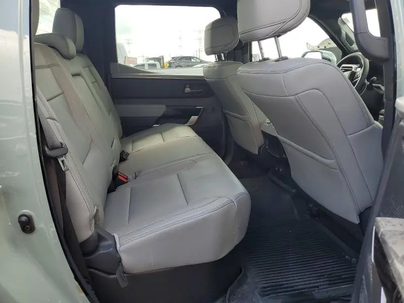 2026 TOYOTA TUNDRA CREWMAX LIMITED  