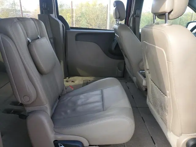 2016 CHRYSLER TOWN & COUNTRY TOURING  