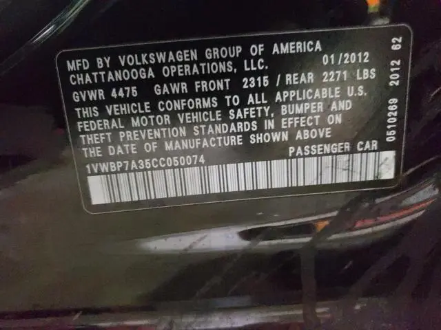 2012 VOLKSWAGEN PASSAT SE