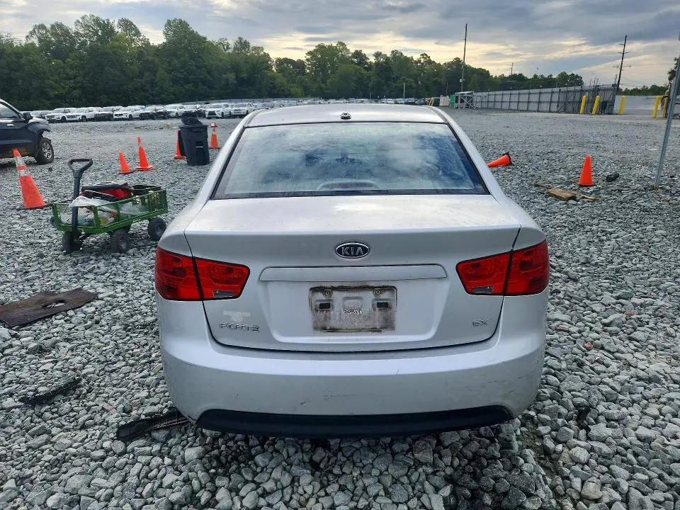 2010 KIA FORTE EX  
