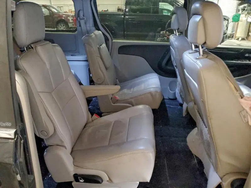 2012 CHRYSLER TOWN & COUNTRY TOURING  