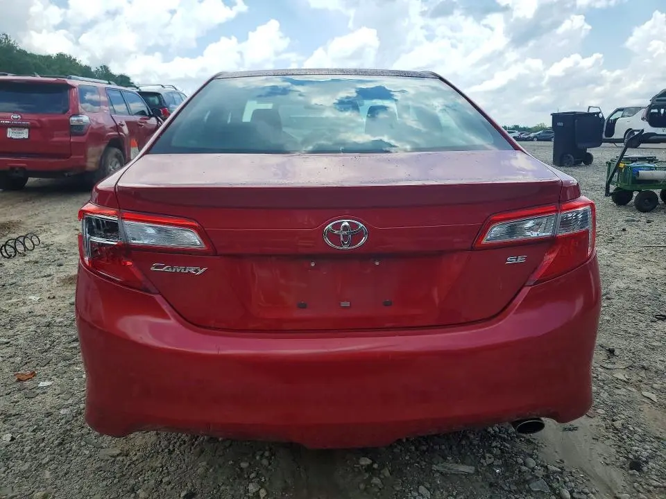 2012 TOYOTA CAMRY SE  