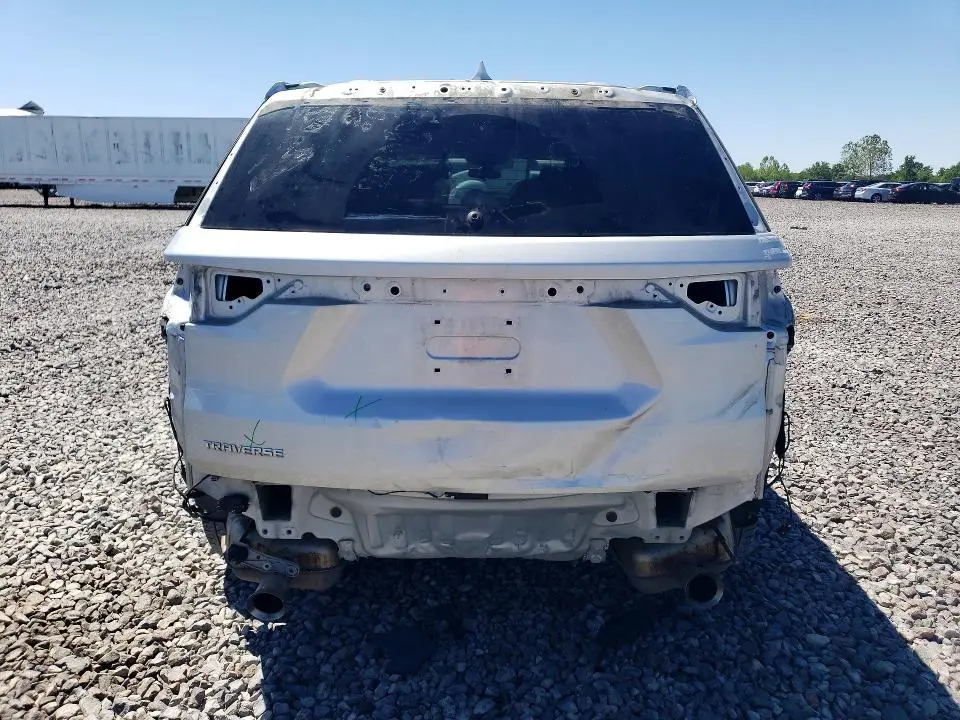 2021 CHEVROLET TRAVERSE LS  