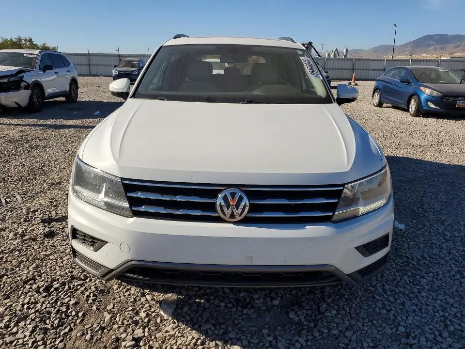 2020 VOLKSWAGEN TIGUAN SE  