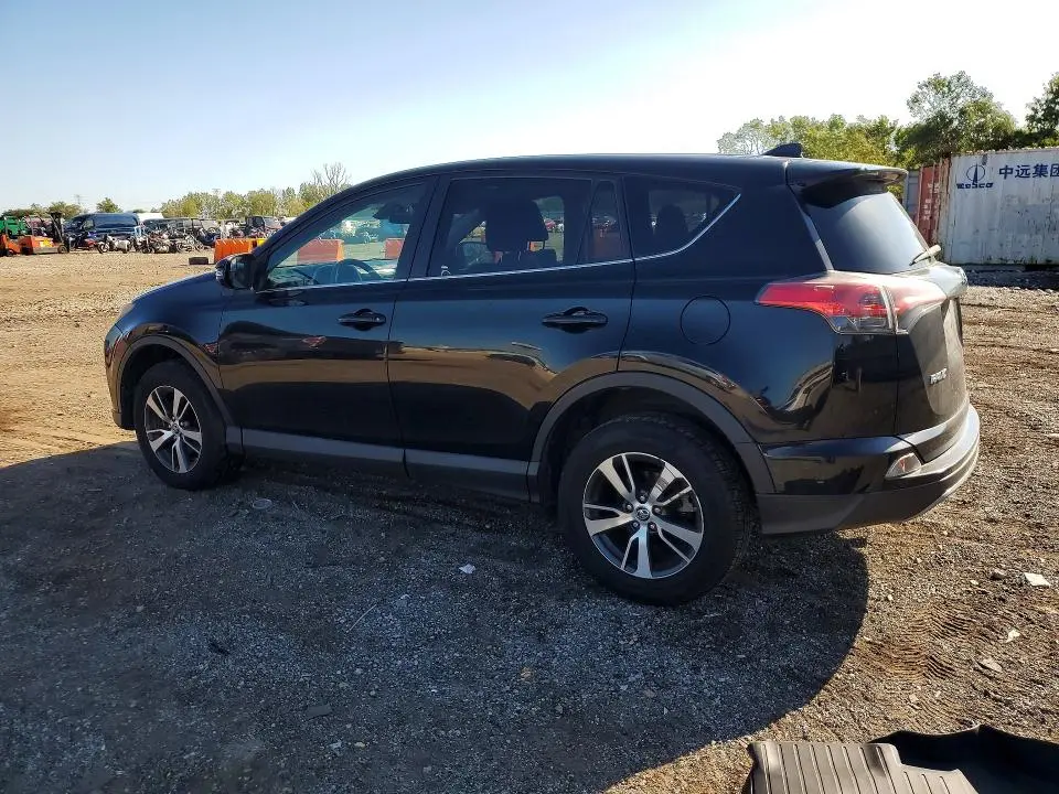 2018 TOYOTA RAV4 XLE  
