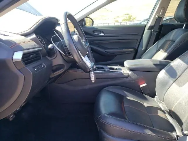 2019 NISSAN ALTIMA SR  