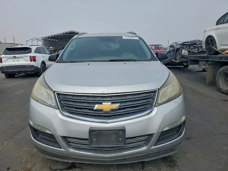 2015 CHEVROLET TRAVERSE LS  