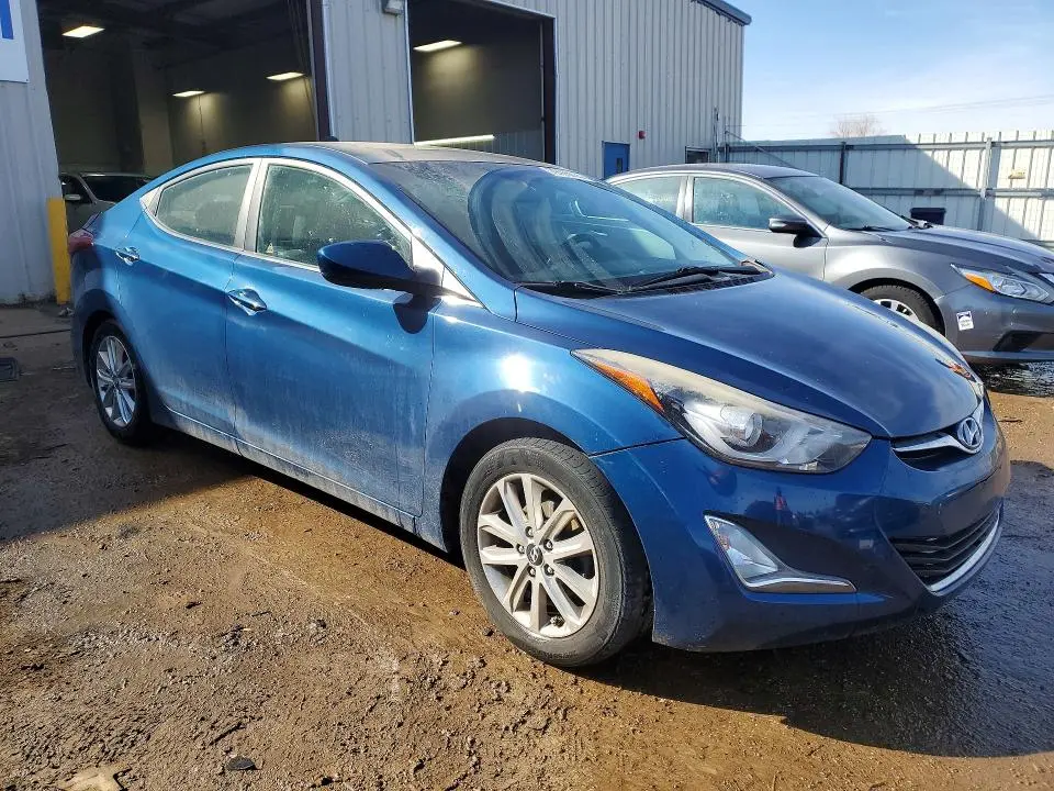 2015 HYUNDAI ELANTRA SE  