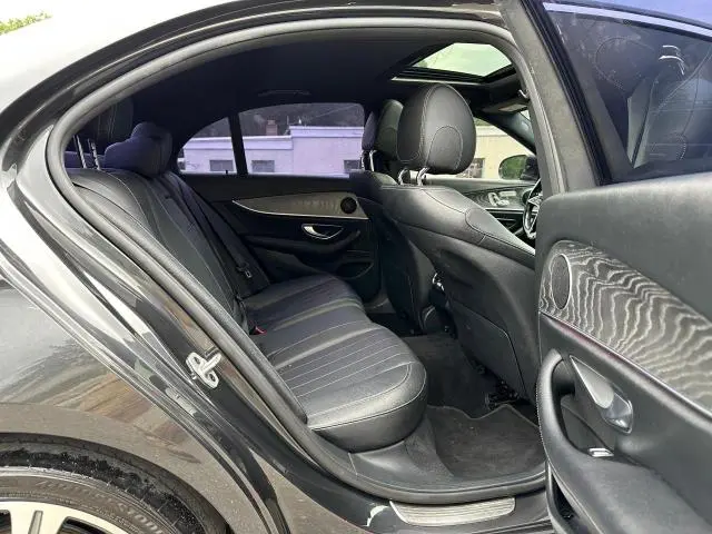 2021 MERCEDES-BENZ E 350  