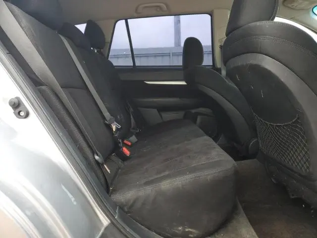 2013 SUBARU OUTBACK 2.5I  