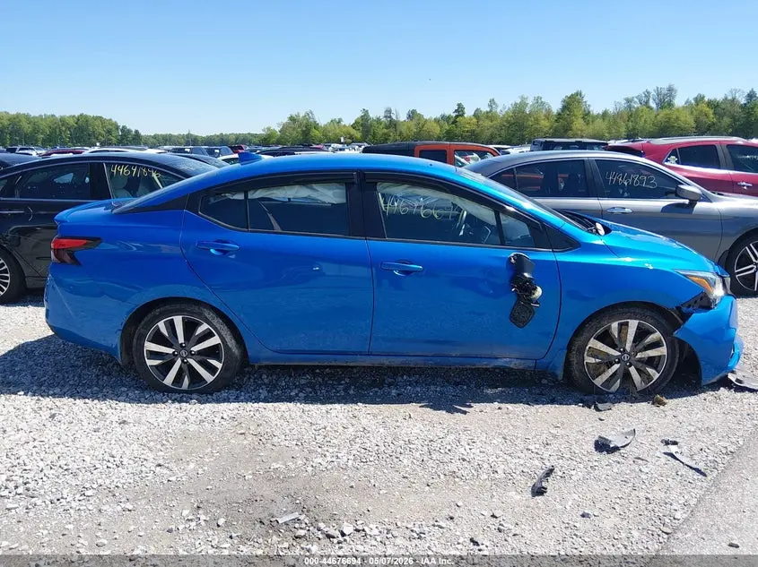 2021 NISSAN VERSA SR XTRONIC CVT