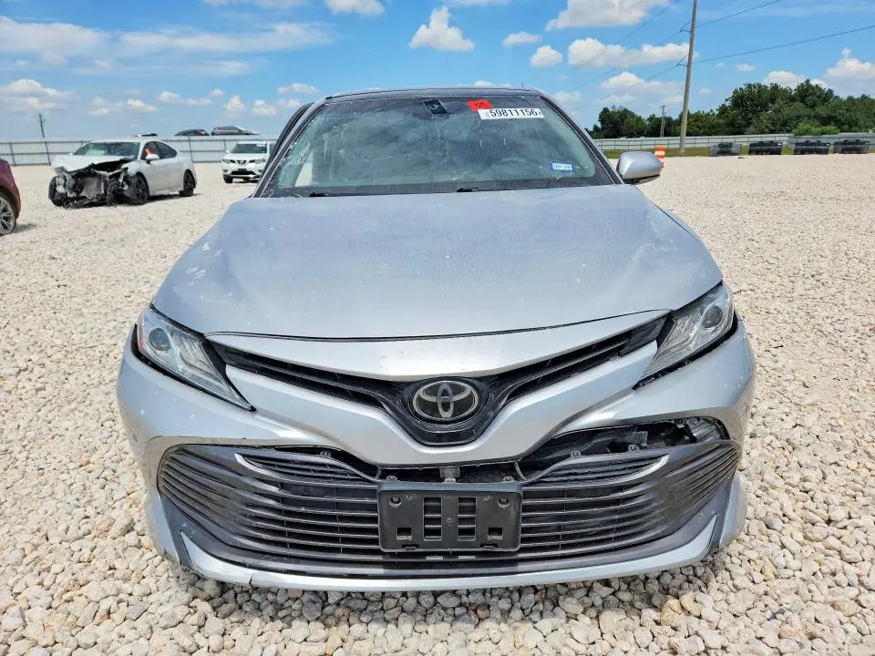 2018 TOYOTA CAMRY XLE  
