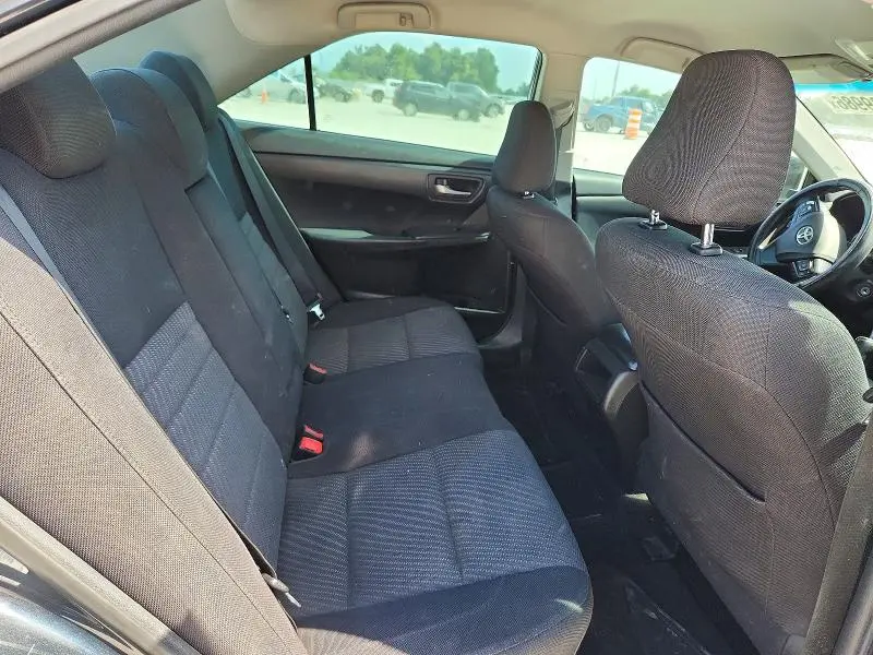 2017 TOYOTA CAMRY LE  