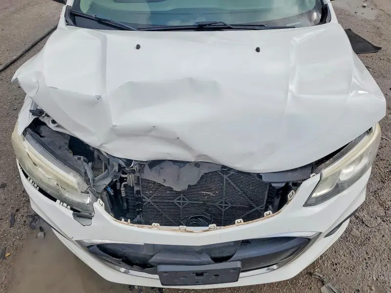 2018 CHEVROLET SONIC LT  