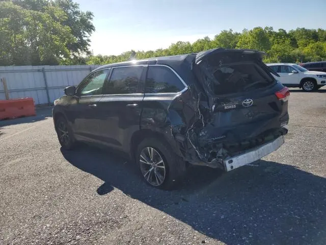 2018 TOYOTA HIGHLANDER LE  
