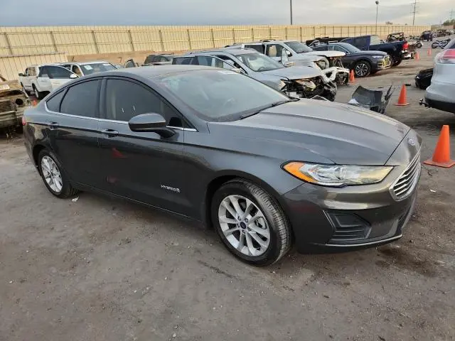 2019 FORD FUSION SE  